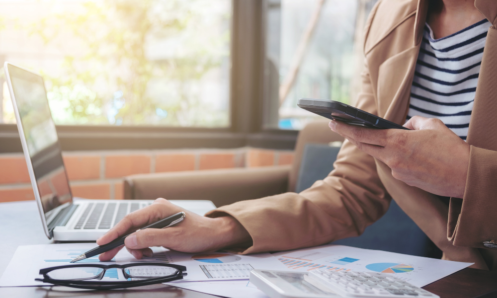 What are the Risks of Borrower Payment Dependent Notes? 